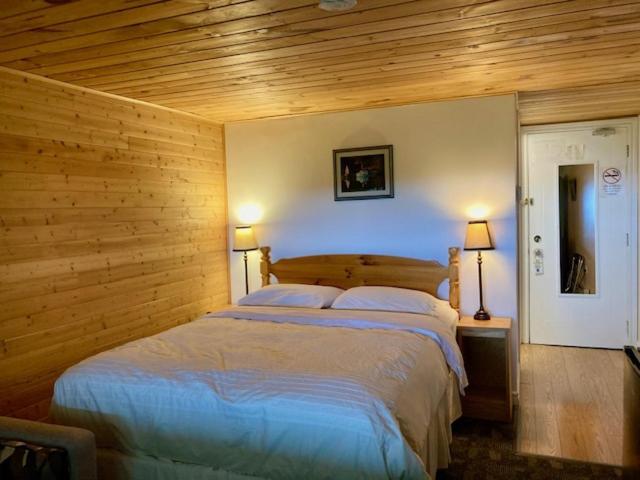 Castle Rock Country Inn Ingonish Esterno foto
