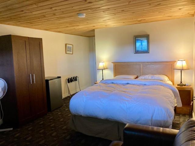 Castle Rock Country Inn Ingonish Esterno foto