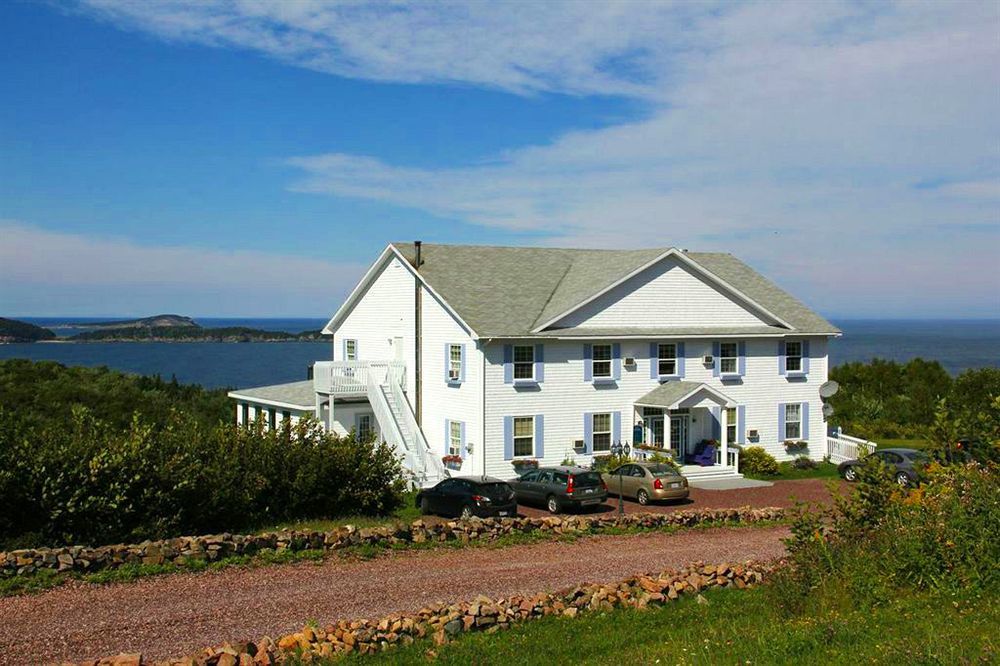 Castle Rock Country Inn Ingonish Esterno foto